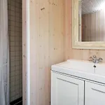 6 Person In Saeby-by Traum Себю