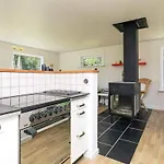 6 Person In Saeby-by Traum Себю