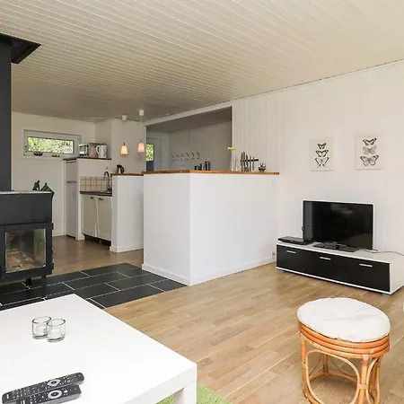 6 Person In Saeby-by Traum Sæby